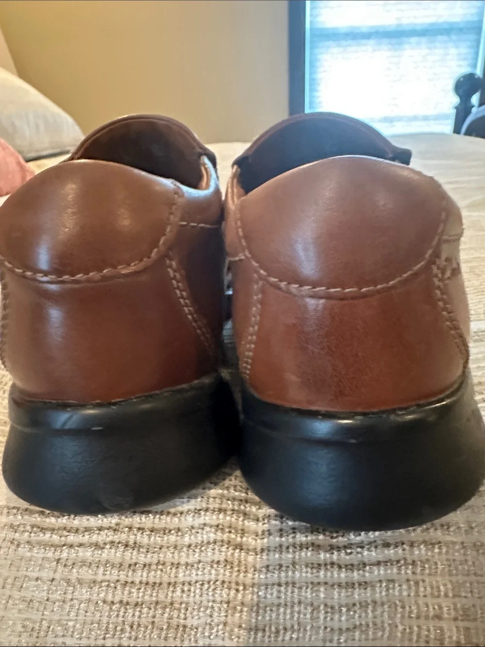 Clark's Collection Ultimate Comfort Brown Leather Slip On Dress Shoes - Size 10W